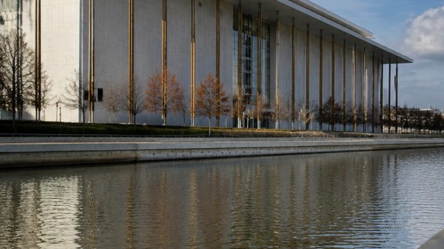 Kennedy Center Reveals Facade After Name Removal: What’s Next?